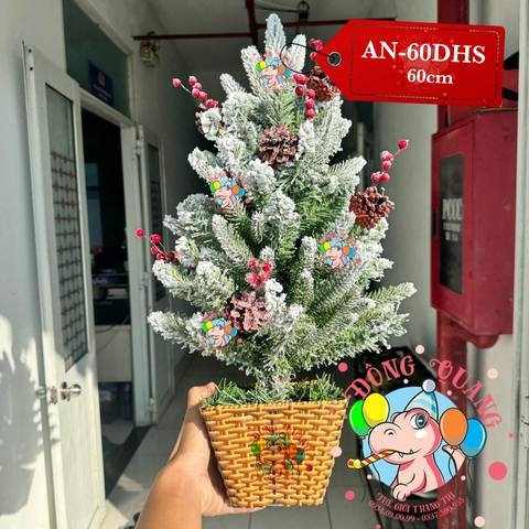 Cây thông mini PE 2 loại lá phủ tuyết gắn trái thông, cherry