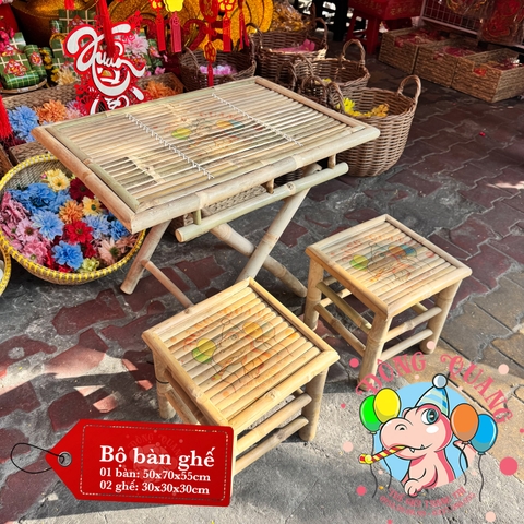 Bàn ghế tre trang trí tiểu cảnh