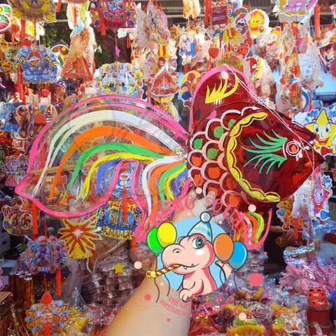 Đèn Trung thu Cá 3 đuôi giấy kiếng 1