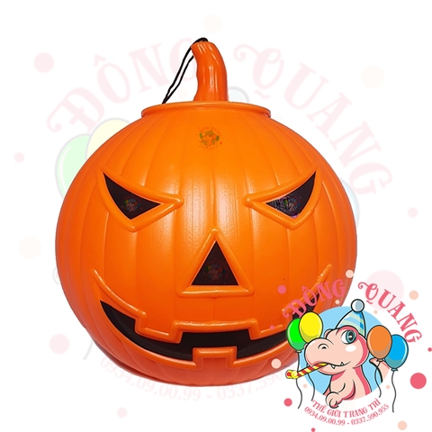 Bí ngô Halloween có nắp