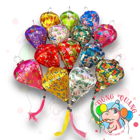 Lồng đèn Hội An vải bóng hoa văn - dáng tỏi