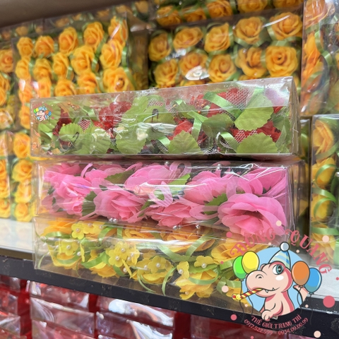 Hoa hồng cưới cài áo loại nhỏ