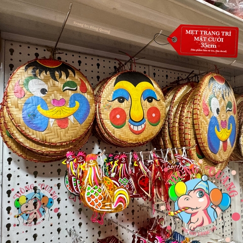 Mẹt tre dán decal trang trí