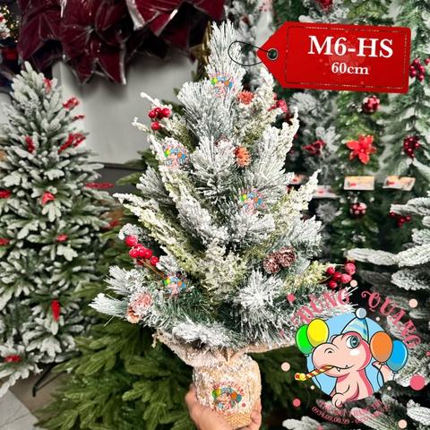 Cây thông mini 3 loại lá phủ tuyết trái thông, cherry