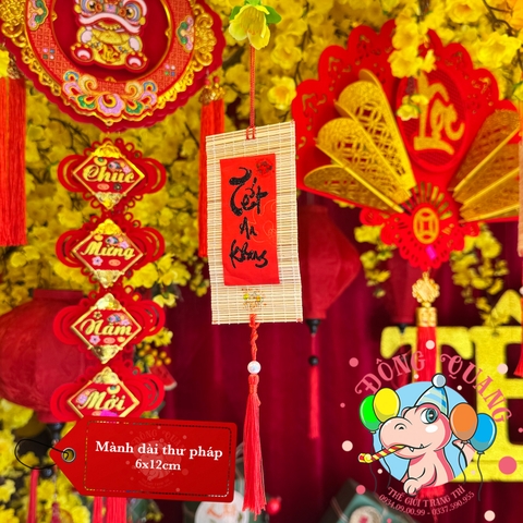 Mành tre dài chữ Tết thư pháp 6-7-9cm