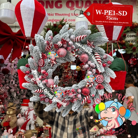 Vòng hoa PE lá chiếc phủ tuyết có trang trí