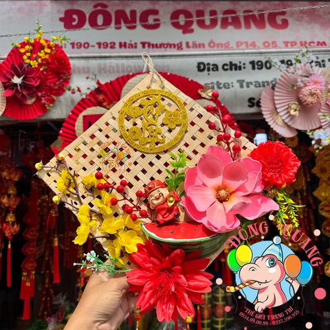 Tấm tre đan trang trí Tết