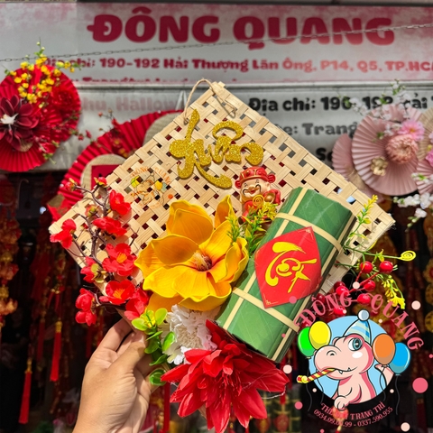 Tấm tre đan trang trí Tết