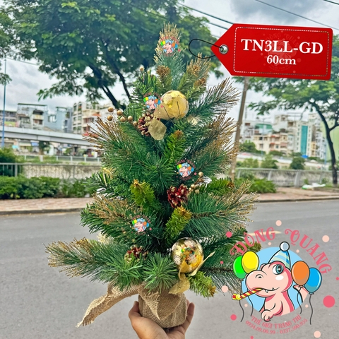 Cây thông mini 3 loại lá lăn kim tuyến