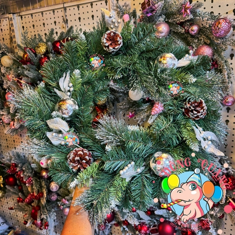 Vòng hoa 3 loại lá lăn kim tuyến bạc trang trí