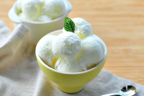 Tổng hợp các cách làm kem bằng máy xay sinh tố cực dễ