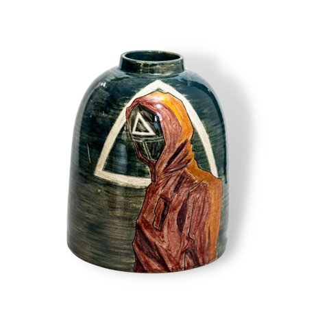 Bình Hoa Trò Chơi Con Mực Tam Giác