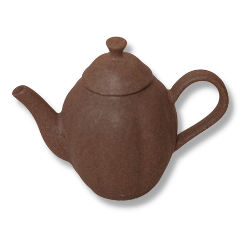 Ấm trà men nâu đất, dáng đèn lồng, quai ngang