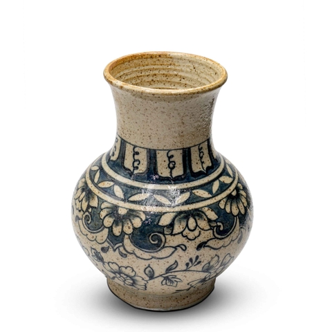 Bình Hoa Men Tiêu Hoa Dây Họa Tiết