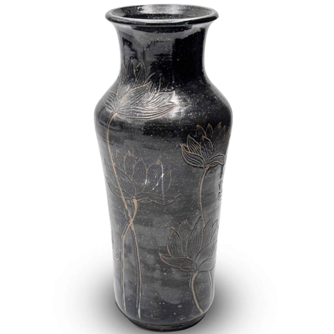 Bình Khắc Hoa Sen