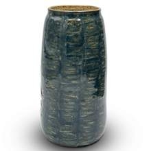 Bình Hoa Men Xanh Hoa Đồng Tiền Vàng