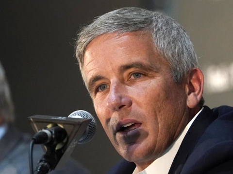 PGA Tour răn đe thành viên