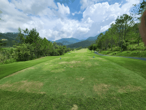 Tưới nước sân Golf? Giải pháp tưới nước sân Golf