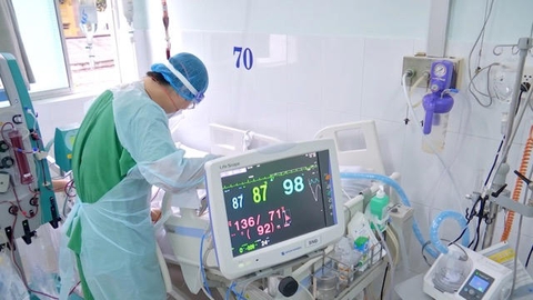 COVID-19 quay lại, người dân cần cảnh giác nhưng không hoang mang