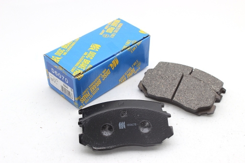 D6070 Bố Thắng - Má Phanh TRƯỚC Mitsubishi TERIOS VN 1.3 03-07 LANCER VN 1.6 00-03 LANCER 1.3 1.5 1.6 88-00 MK Kashiyama - Japan