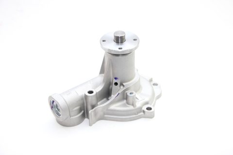 GWM61A Bơm Nước Mitsubishi JOLIE VN 2.0 (JOLIE Bét Phun) 99-07 PAJERO VN 2.4 96-02 ZINGER VN 2.4 08-12 TRITON 2.0 96- GMB - Japan