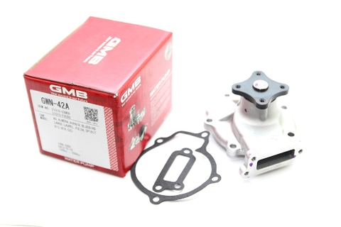 GWN42A Bơm Nước Nissan SENTRA PRIMERA ALMERA WAGO SUNNY 92 90-99 GMB - Japan