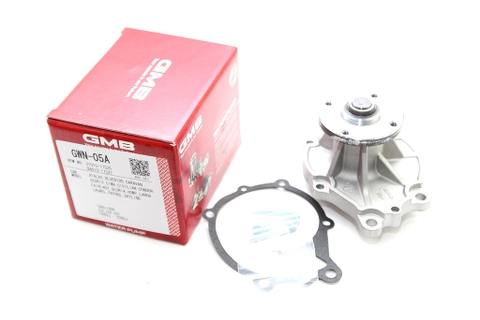 GWN05A Bơm Nước Nissan CARAVAN 2.4 URVAN 95-01 GMB - Japan