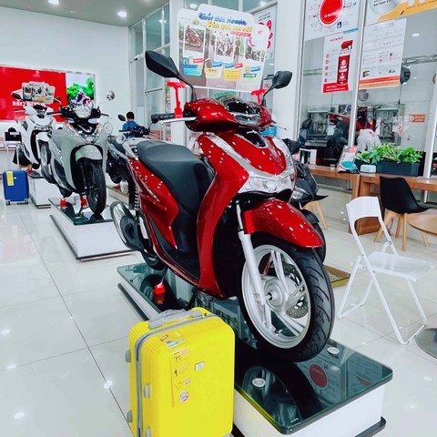 🌟XE MỚI LIỀN TAY - RINH NGAY QUÀ CHẤT🌟 ⏰Áp dụng từ ngày 1/8 - 30/9/2025