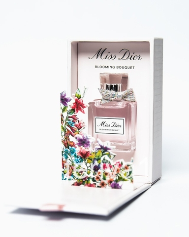 Miss Dior Blooming Bouquet 5ml mini hoa 3D