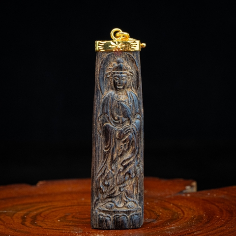 MẶT TRẦM CHÌM KHẮC QUAN THẾ ÂM