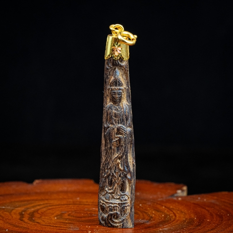 MẶT TRẦM CHÌM KHẮC QUAN THẾ ÂM