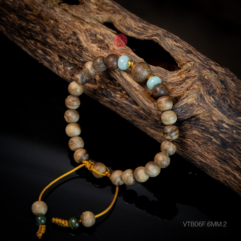 VÒNG TRẦM HƯƠNG 6 LI MIX NGỌC CHO EM BÉ