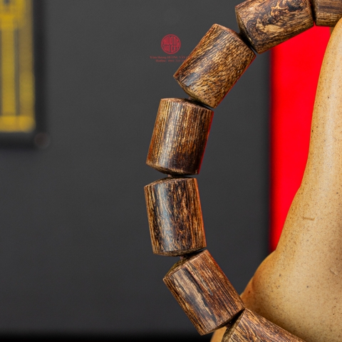 Vòng Tay Trầm Hương lu thống cận chìm cho nam