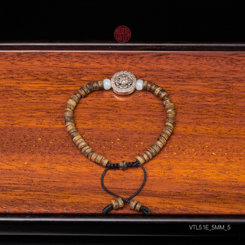 Vòng tay Trầm Hương cho nữ 5 li cận chìm mix ngọc