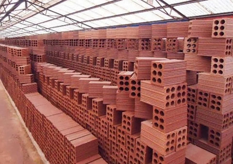 🧱Gạch 6 Lỗ Tròn và Gạch 6 Lỗ Vuông: Đâu Là Lựa Chọn Tối Ưu Cho Công Trình Của Bạn?