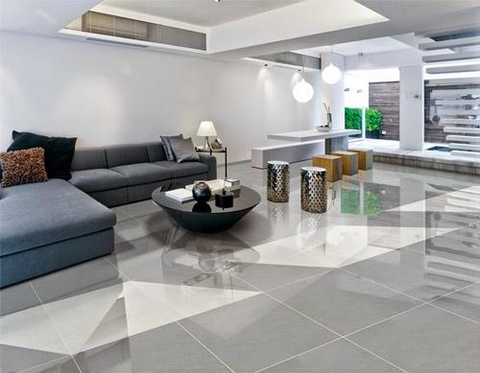 So sánh ưu - nhược điểm của gạch men và sàn gỗ