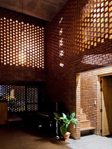 Ứng dụng tường đục lỗ cho không gian sống thoáng mát