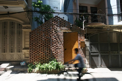 Những lý do không nên xây nhà thấp hơn 2 nhà bên cạnh