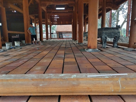Gạch bát cổ 30x30x5cm màu sáng