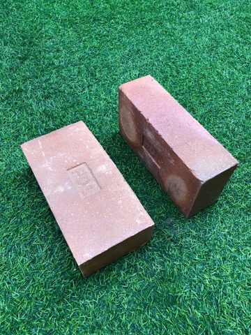 Gạch đặc không trát PDL H1 22x11x6cm