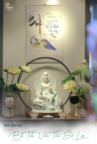 Bồ Tát Văn Thù gốm trắng