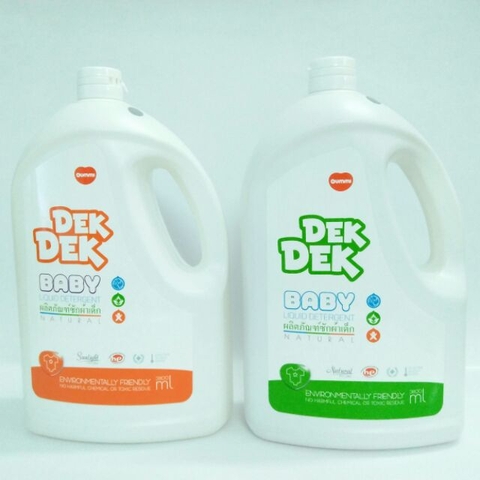 Nước giặt xả Dek Dek 2000ml