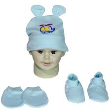 Bộ nón vớ Hello màu