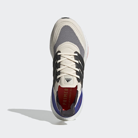Giày ULTRABOOST 21
