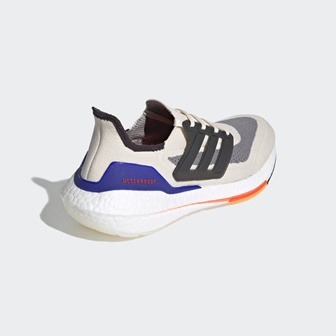 Giày ULTRABOOST 21