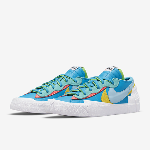 Nike Blazer x sacai x KAWS