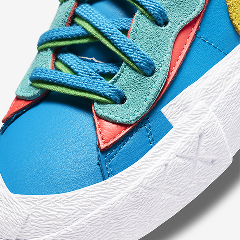 Nike Blazer x sacai x KAWS