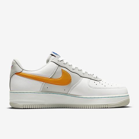 Nike Air Force 1 07 LV8