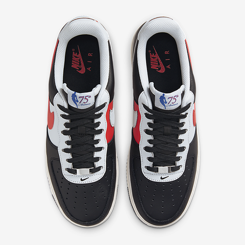 Nike Air Force 1 07 LV8
