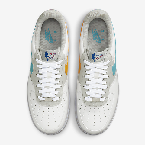 Nike Air Force 1 07 LV8
